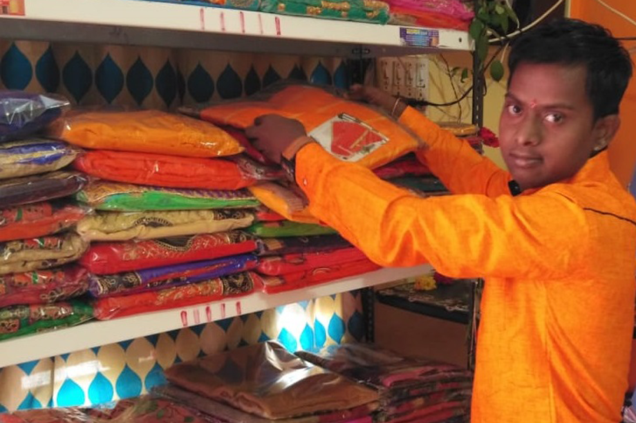 Sustainable Livelihoods for Deafblind Adults